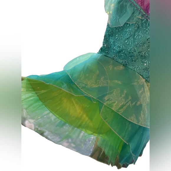 Ariel - The Little Mermaid - Disney Castle Collection Mermaid Gown - Picture 6 of 6